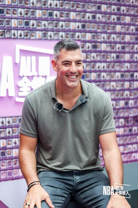 斯科拉为崔永熙支招：敢走出舒适区出国打球，