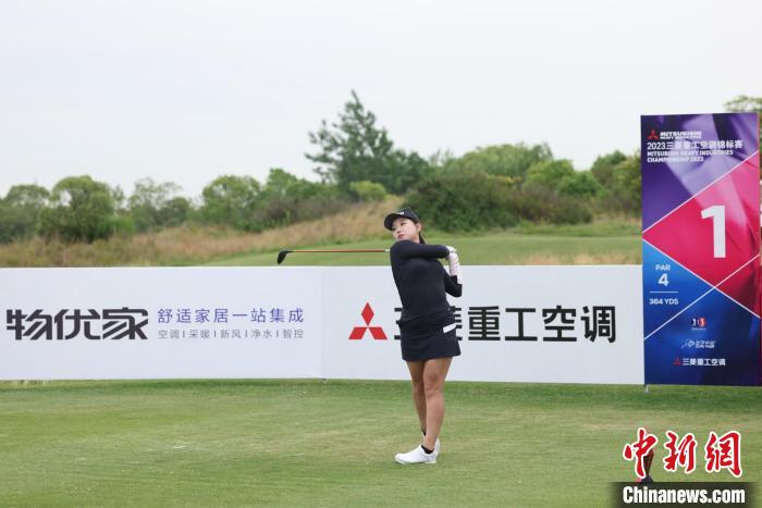 中国球员石昱莉名列第三 刘壮 摄