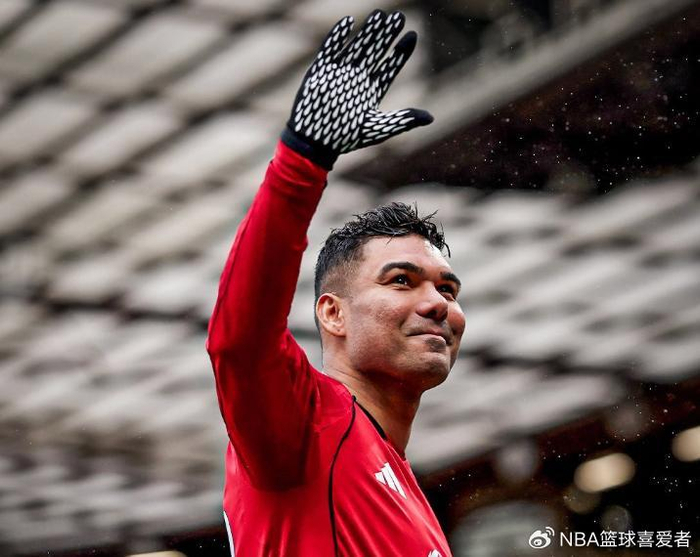 卡塞米罗夏窗转会抉择：沙特高薪VS美职联梦想