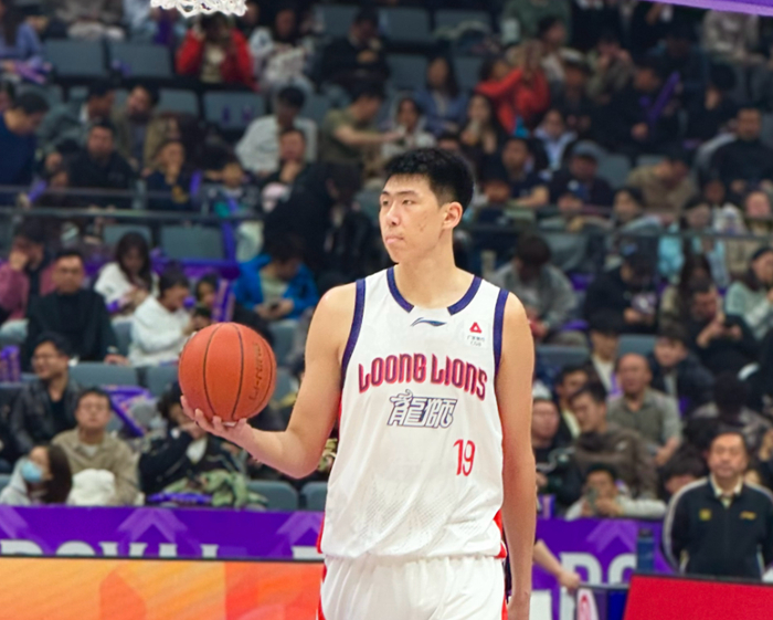 广东宏远季后赛前关键战对阵浙江广厦 新外援引